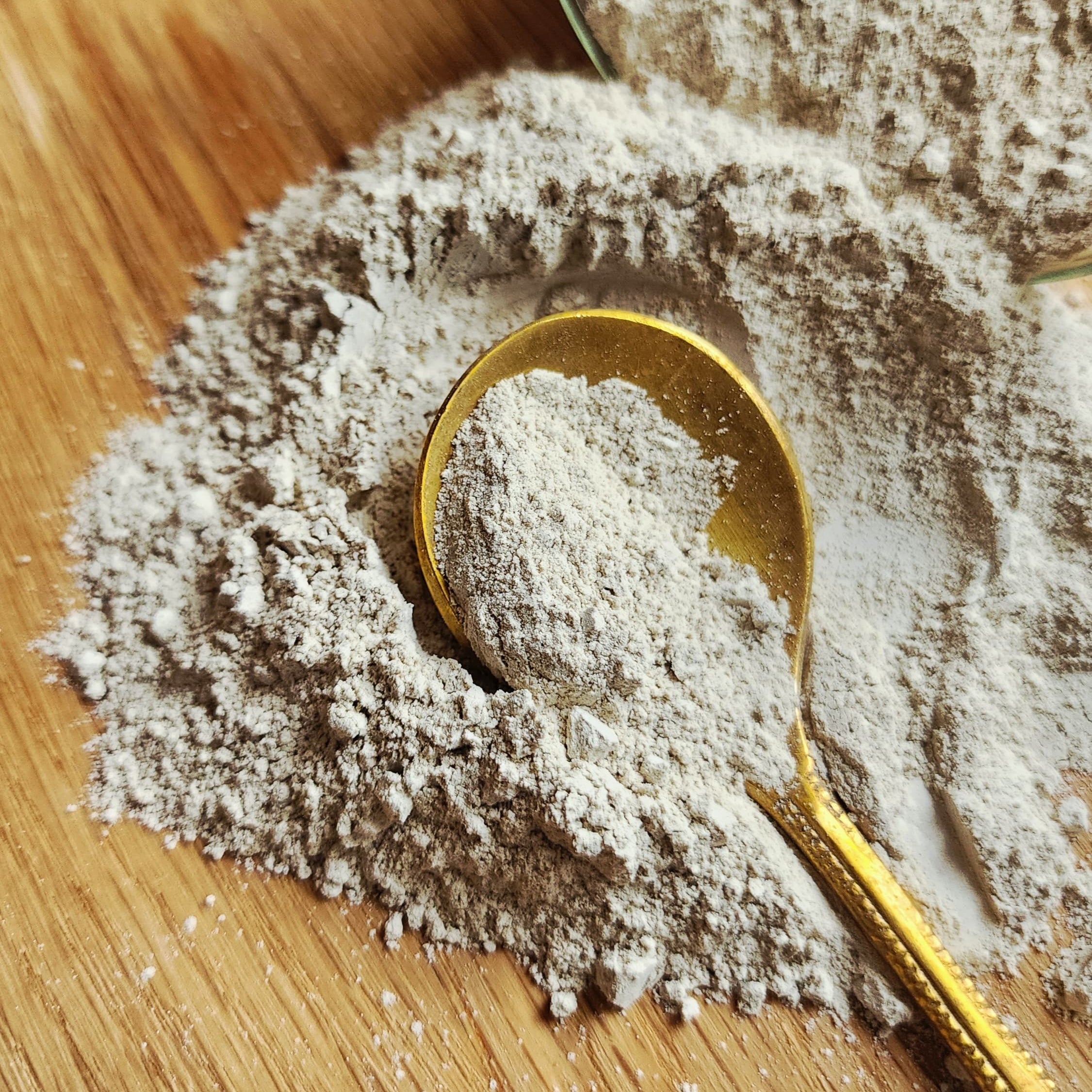 Bentonite Clay